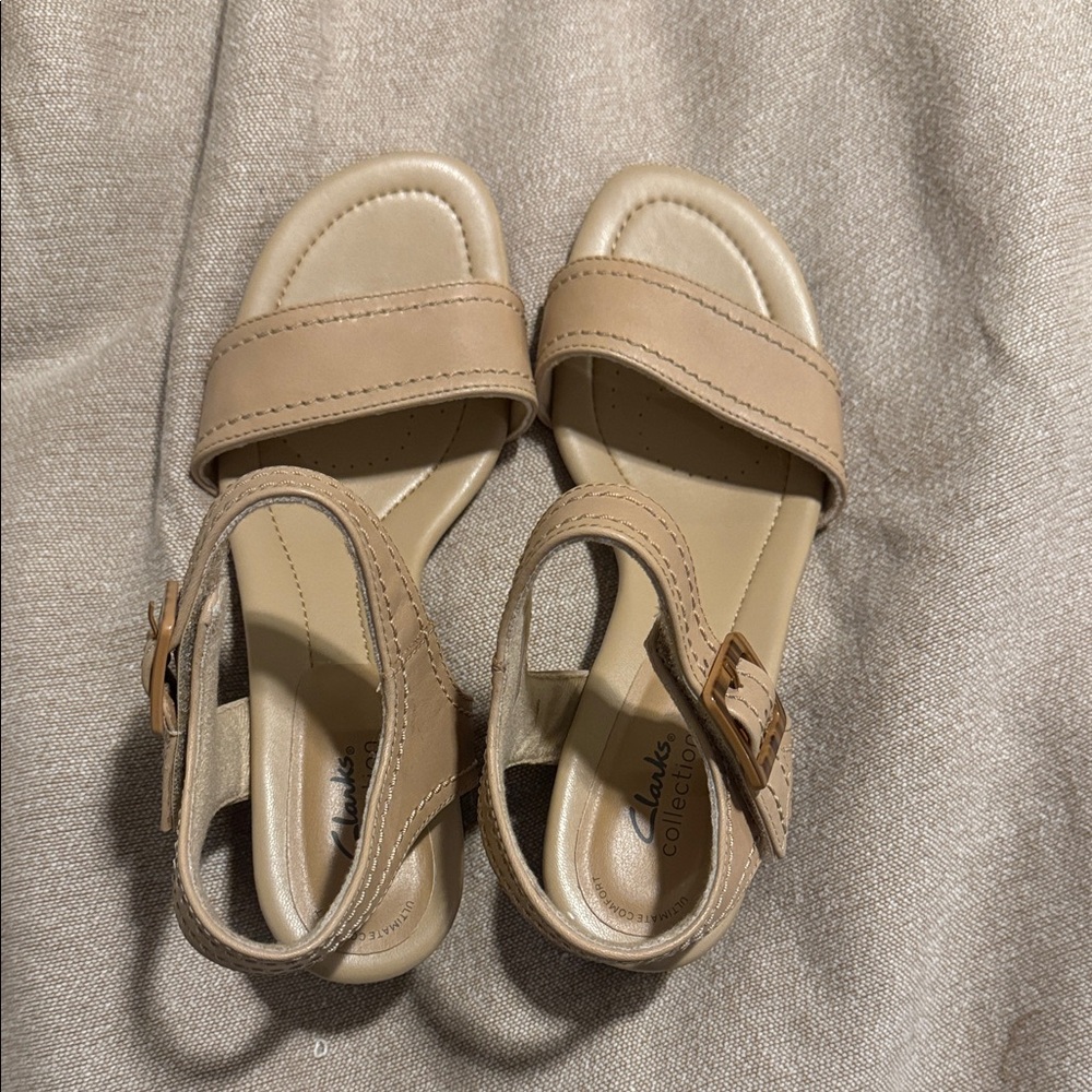 Beige Strappy Sandals - Clark’s 7.5